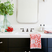 5833 downstairs bath