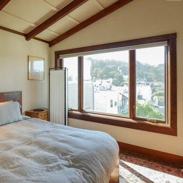 New Window Combination in Charming Bedroom - Renewal by Andersen San Francisco B