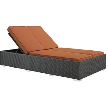 Outdoor Chaise Lounge, Unique Double Design With Sumbrella Fabric Seat, Tuscan