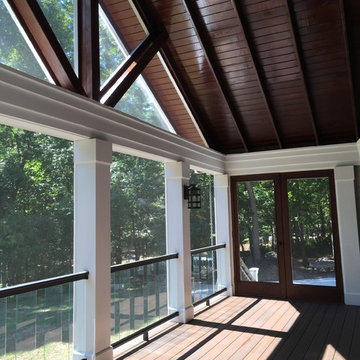 532 - Screen Porch