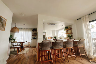 Example of a beach style kitchen design in San Diego