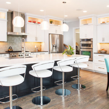 West Omaha Eat-In Kitchen