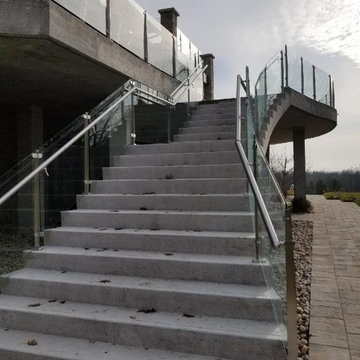 Large Curved Concrete Deck