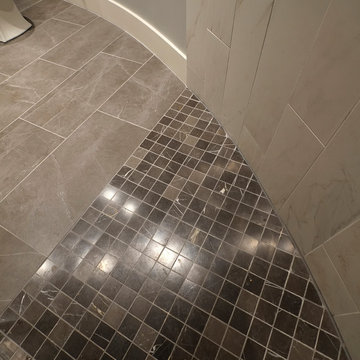Master Bath with a Curve