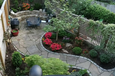Inspiration for a rustic home design remodel in New York