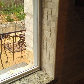 KITCHEN - Backsplash - Linear Travertine Mosaic
