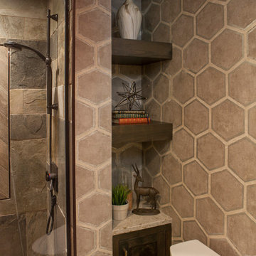 Fremont Hills Modern Lodge Guest Bath