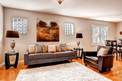 Example of a trendy living room design in Denver