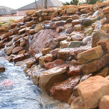 Large Pool Waterfall Up Close!