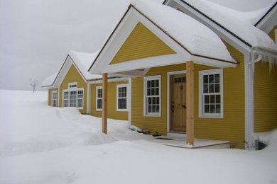 Example of a classic home design design in Burlington