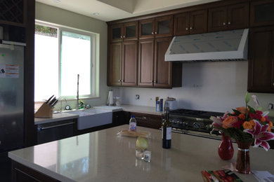 Home design - coastal home design idea in Los Angeles