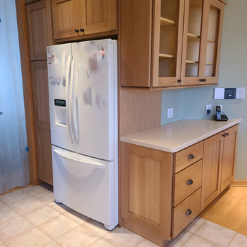 Transitional Kitchen Remodel Done in a Natural Shaker Door