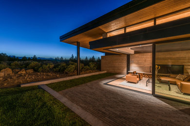 Modern living room in San Diego.