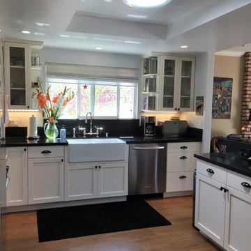 Transitional Kitchen, San Diego, CA