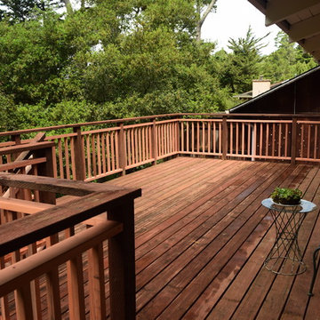 Cantilevered Deck