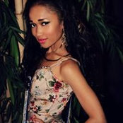 Nani Taylors foto