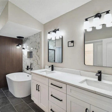 Modern Warmth: White Shaker Kitchen in Orlando
