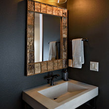 1/2 Bath