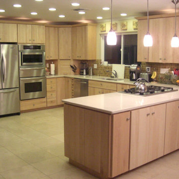 Modern Natural Maple