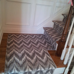 Flat Weave on Steps and Hall way - 絨毯