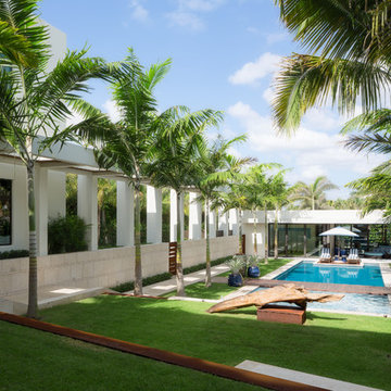 Palm Beach, Florida | Courtyard Contemporary | Affiniti Architects & Marc Thee