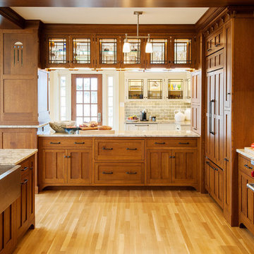 Arts & Crafts Designer Series Featuring Details in Maple
