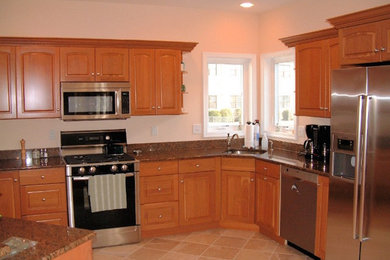 Example of a kitchen design in Philadelphia