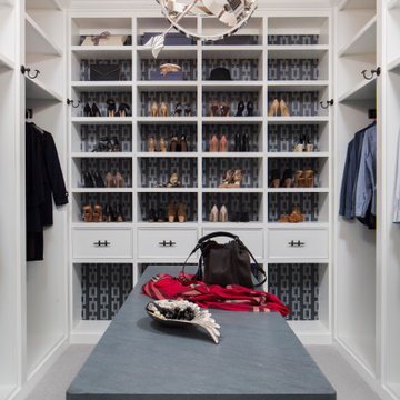 Waterford Residence Master Suite Closet