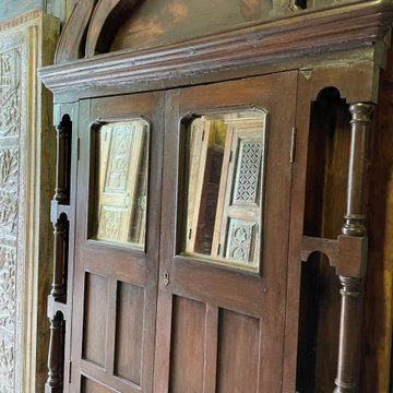 Antique Farmhouse Interiors