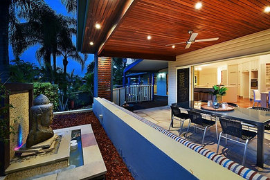 Design ideas for a patio in Gold Coast - Tweed.