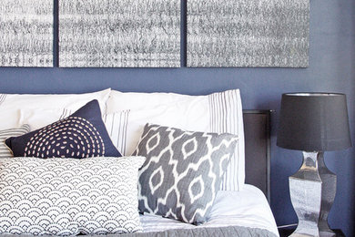 Example of a bedroom design in Orange County