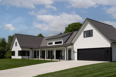 Contemporary exterior home idea in Indianapolis