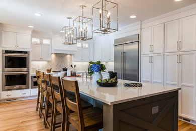 Kitchen - kitchen idea in Kansas City
