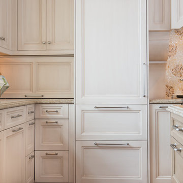 Rustic Traditional Kitchen
