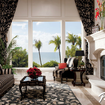 Improve your home’s décor with Pella® Architect Series® special shape windows