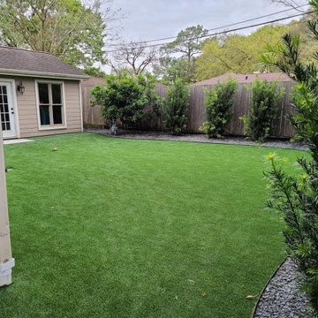 Synthetic Turf Landscape Design w/ Concrete Squares