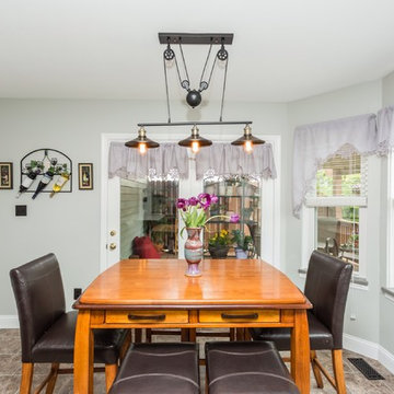 Villa Gran Modern Kitchen Remodel