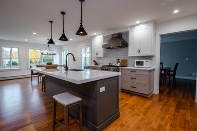 Inspiration for an eclectic kitchen remodel in New York