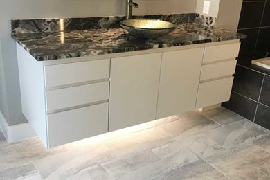 Inspiration for a modern bathroom remodel in Austin