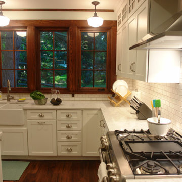 Ivy League Kitchen