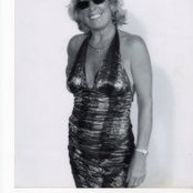 Claudia Freeman- Caligs foto