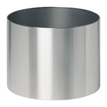 outdoor flower pot