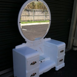 Vintage Art Deco Vanity - Makeup Mirrors