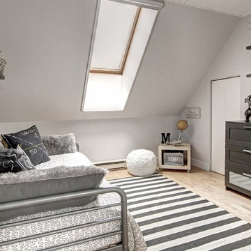 Young boy's bedroom