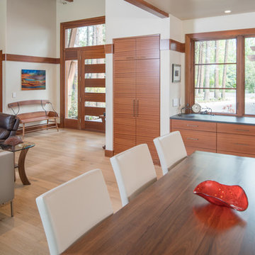 Contemporary Golf Home in Broken Top