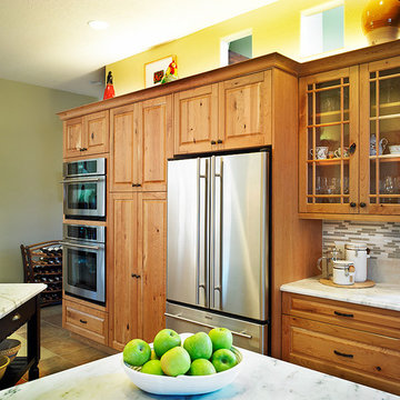 Calle de Panza / Knotty Cherry Kitchen