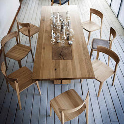 DINING TABLE 05826 - Dining Tables