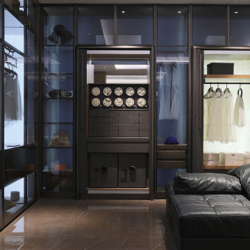 Custom Luxury Walk In Closets