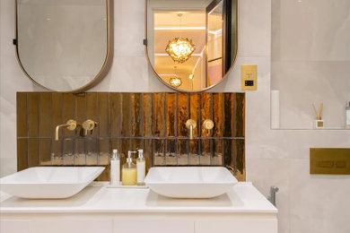 Photo of a contemporary bathroom in London.