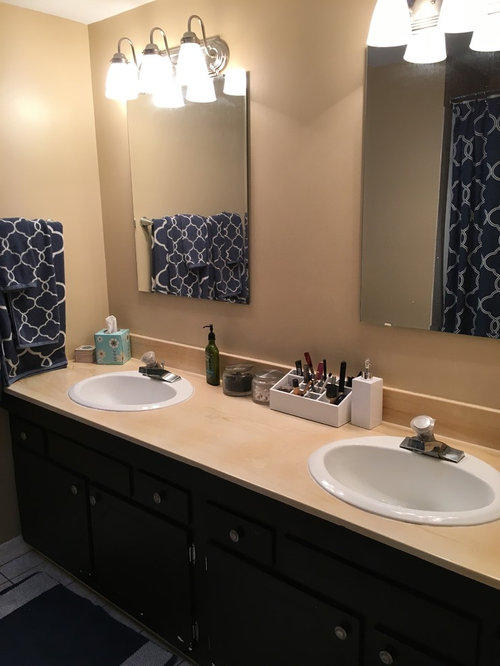 Bathroom renovation needed!